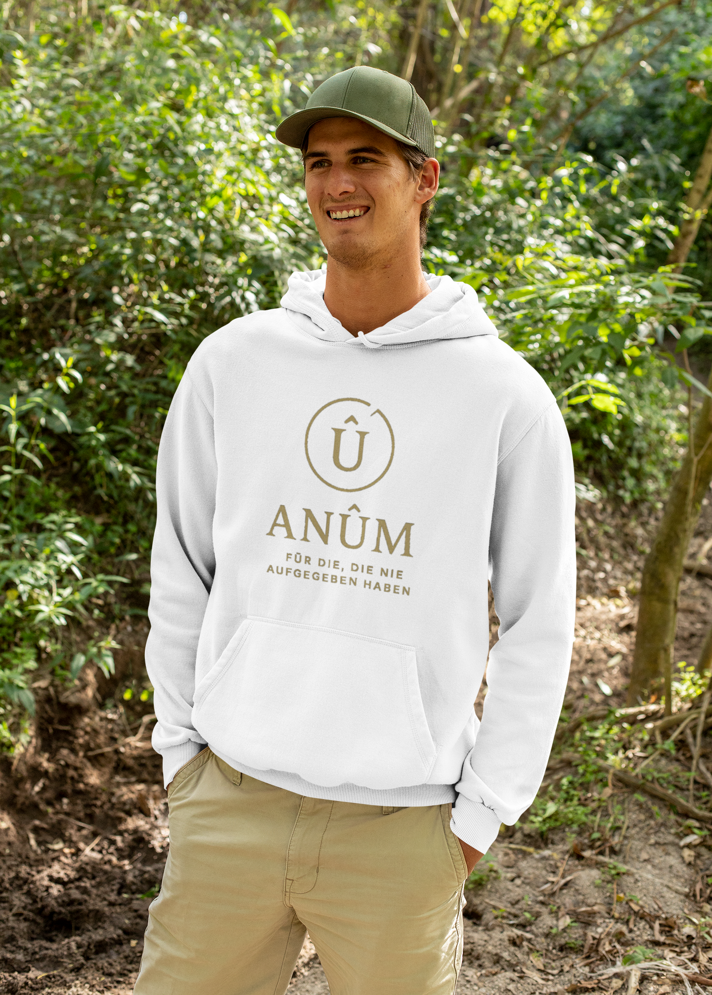 ANÛM Signature Hoodie – Für die, die nie aufgegeben haben.