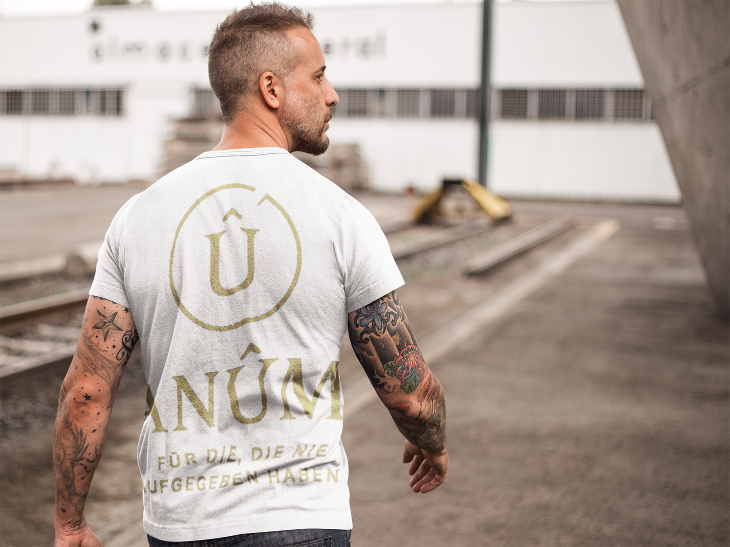ANÛM Statement T-Shirt – Back Logo Edition